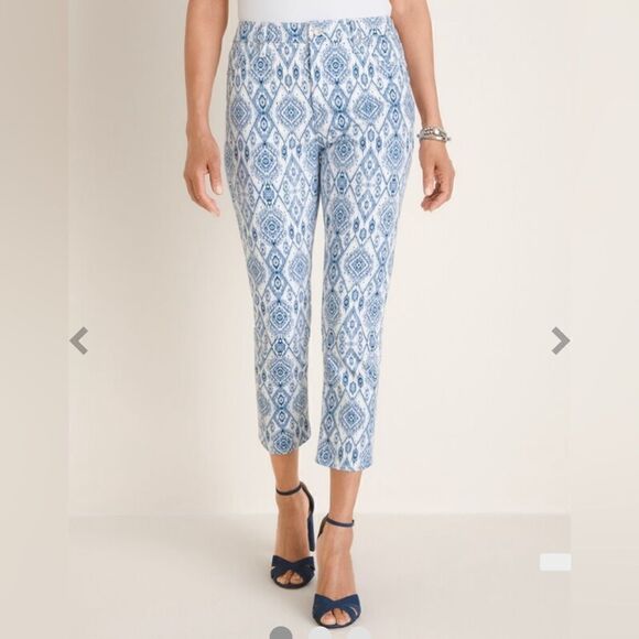 Chicos so Slimming Diamond-Print Girlfriend Crops 3 or XL - Picture 2 of 13